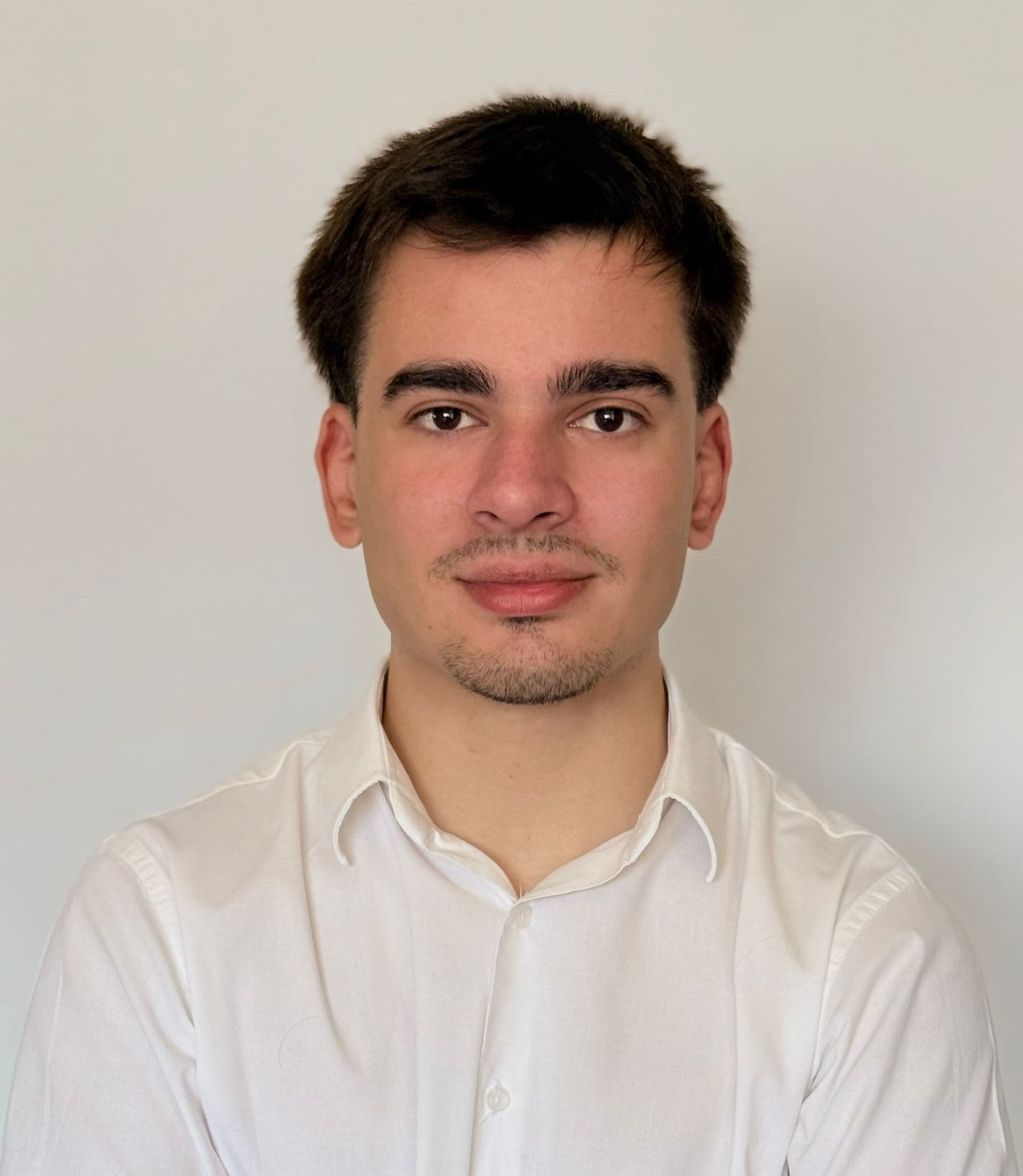 Manuel Silva, explicador de Economia, MACS e Inglês